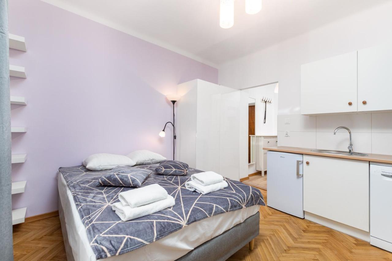 Apartament Szymanowskiego 4 By Homeprime Warszawa